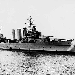 HMAS Australia heavy cruiser (1)