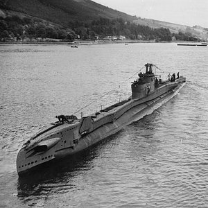 HMS Thule P325, 1944 (1)