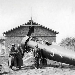 PZL P-7  "White 5"no. 6.125, 162 FS,  1939