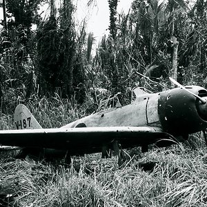 Mitsubishi A6M3 Zero, code V-187, New Guinea, 1943 (1)