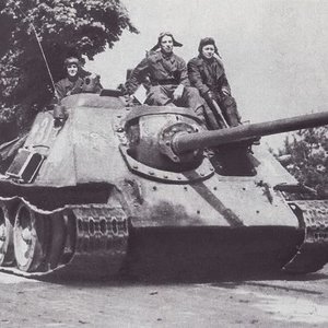 Su-85 with removed one wheel
