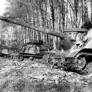 ISU-122S, Hungary, 1944