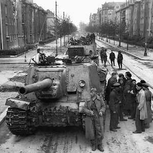 ISU-122, Berlin, 1945