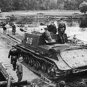 ISU-122 crossing the Spree River, Germany, 1945