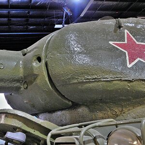 T-34-85  (28).JPG