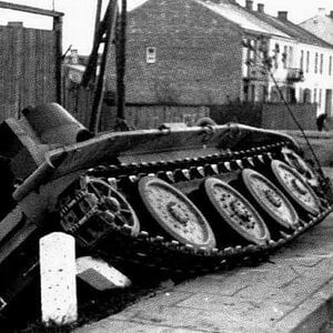 A Polish cruiser tank  PZInż 10 TP, an accident in Warsaw, April 1939 (2)