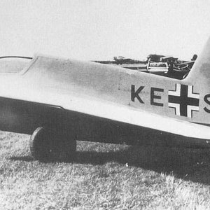 Messerschmitt 163 AV Komet