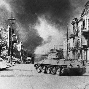 T-34/76 in Sievastopol , 1944