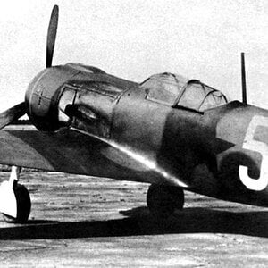 Lavochkin La-5F "White 50", 1943 (2)
