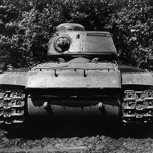 KV-85 heavy tank, Summer 1943, the back view