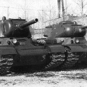 IS-2 and IS-1 heavy tanks, Chelyabinsk factory, 1943
