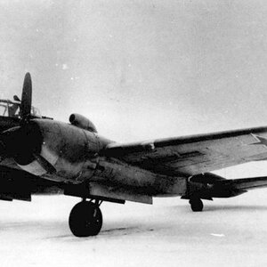 Petlyakov Pe-2 with M-82F engines, 1943 (4)