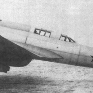 VI-100 ... Petlyakov Pe-2 prototype (1)