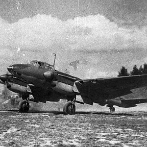 Petlyakov Pe-2FT  83 serie, "White 9", 40th BAP VVS, 1942
