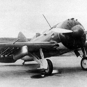 Polikarpov I-16 type 29 with 6 rocket rails for RS-82 rockets