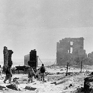 The Red Army minesweepers in  Stalingrad
