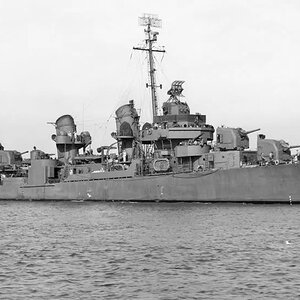 USS Johnston (DD-557) a Fletcher-class destroyer on 27 October 1943 ...