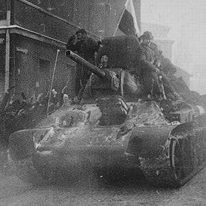 T-34/76 no.220(?), Bydgoszcz, Poland,  26 January 1945