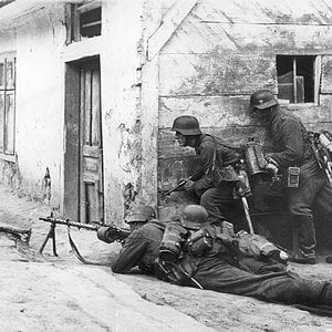 WW2 German Infantry in attack