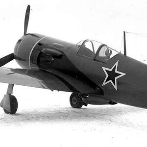 Lavochkin La-9 prototype "aircraft 130" (2)