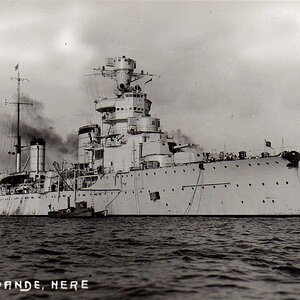 The Italian Giussano-class light cruiser "Giovanni dell Bande Nere", 1933