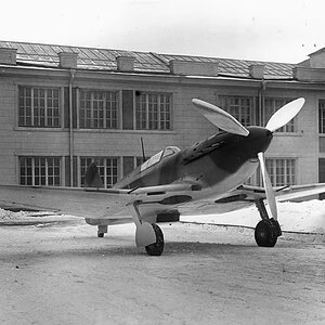 Yakovlev Yak-1 ( I-30 ) (1)