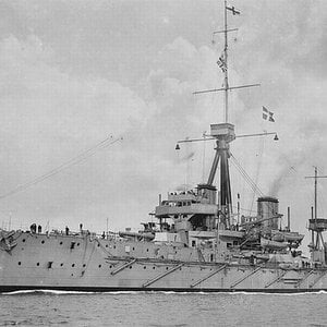 HMS Dreadnought battleship (3)