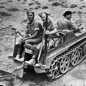 Sd.Kfz. 2 NSU Kettenkrad of the DAK captured in the North Africa (3)