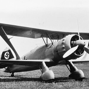 Henschel Hs 123V5