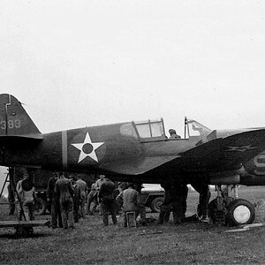 Curtiss P-40E