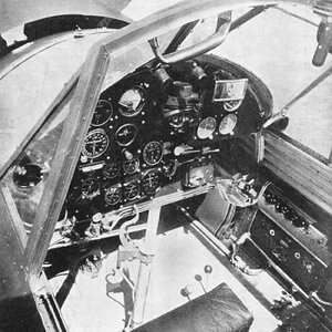 PZL 23 Karaś cockpit