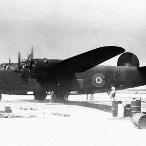 Consolidted B-24D Liberator s/n. BZ860, code GR-U of the no. 1586 Flight RAF, Brindisi 1944