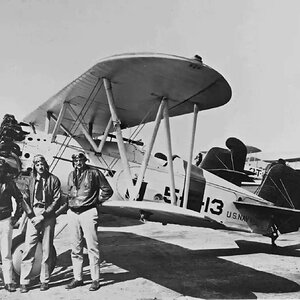 Boeing F4B-1,VF-5, 5-F-13 (1)