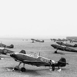 Bf 109D-1 and C-3 of the I.1./JG102 at the Gross-Stein ( Kamień Śląski ) airfield, 1939
