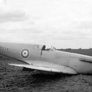 Spitfire prototype K5054 forced landing at Martlesham Heath, 22 March 1937 (9)