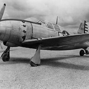 A captured Mitsubishi J2M-3 Raiden in US markings, April 1945 (6)