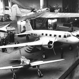 Polikarpov I-17 (CKB-19) И-17 (ЦКБ-19) the second prototype at the Paris Air Show, 1938 (3)