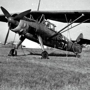 Henschel Hs 126 N5+IK of the 2nd. Staffel of the Erg.Nahaufkl.Gr. Bromberg (ex Erg.Aufkl.Gruppe Döberitz), 1942/1943