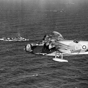 Short Sunderland Mk.I s/n. L2163, code DA-G of No.210 Squadron RAF (7)