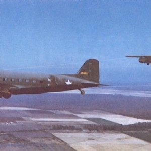 Douglas C-47-DL Skytrain