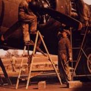 B-17 mechanics