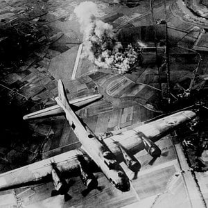 B17 during air raid (probably over Regensburg)