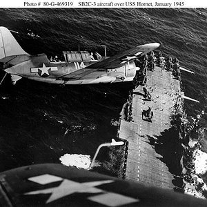 Curtiss SB2C-3 Helldiver