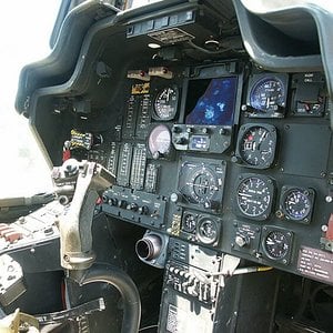 AH-64A_Apache_Pilot_Cockpit_Instruments