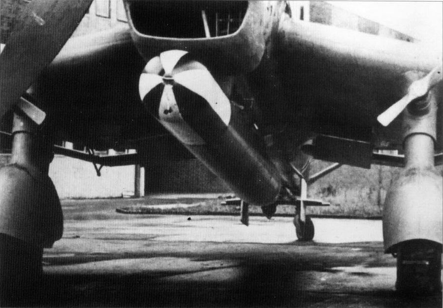 1-Ju-87V25-Stuka-Stammkennzeichen-_BK_EF_-WNr-48928-LT-5w-torpedo-2x300-lit