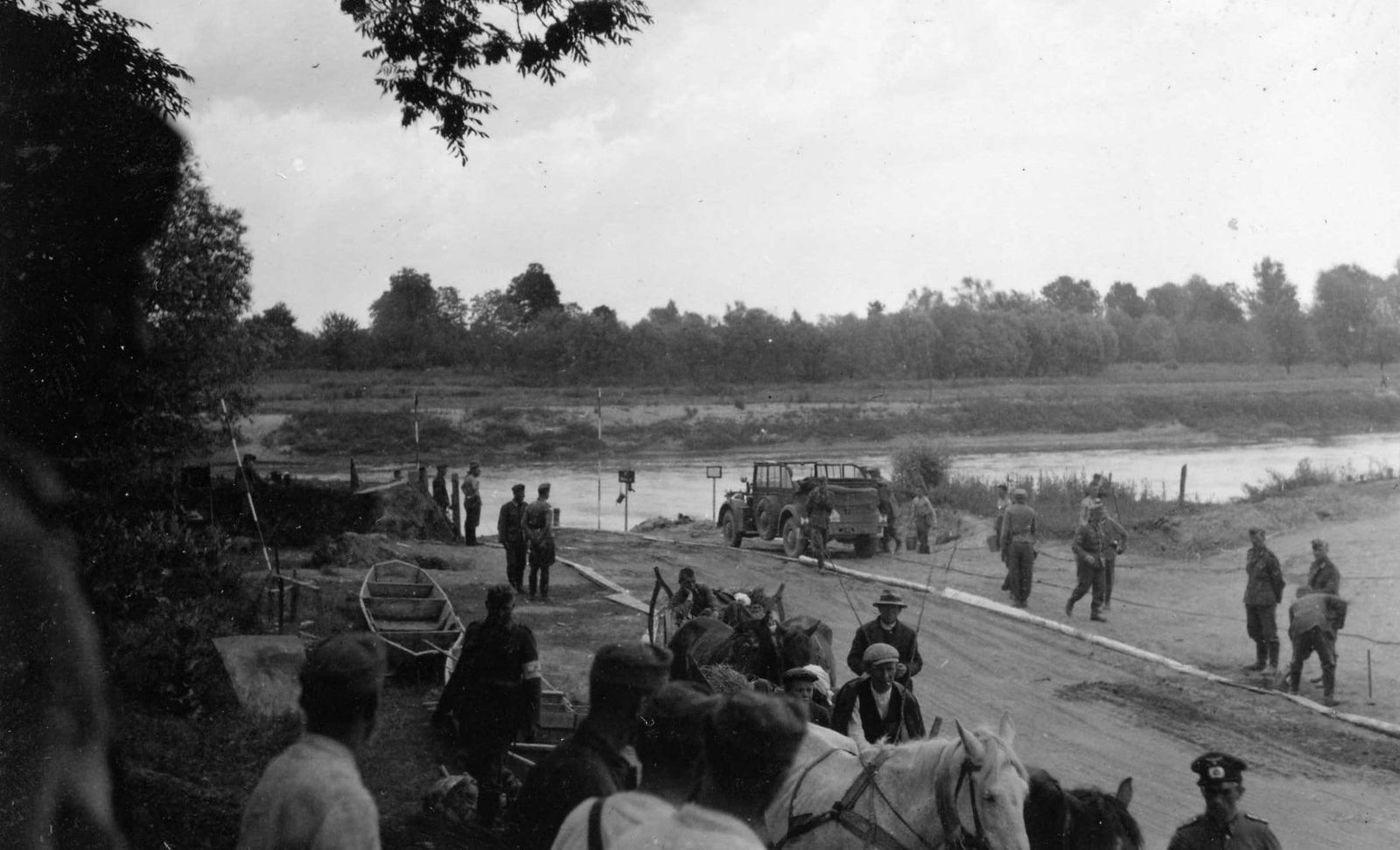 22.06.1941, the San river near Jaroslav