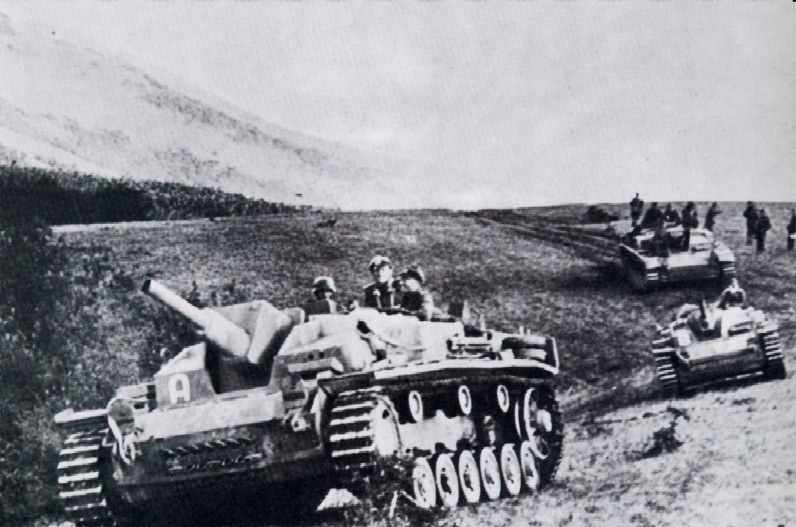 7.5 cm Stug III Ausf F/8