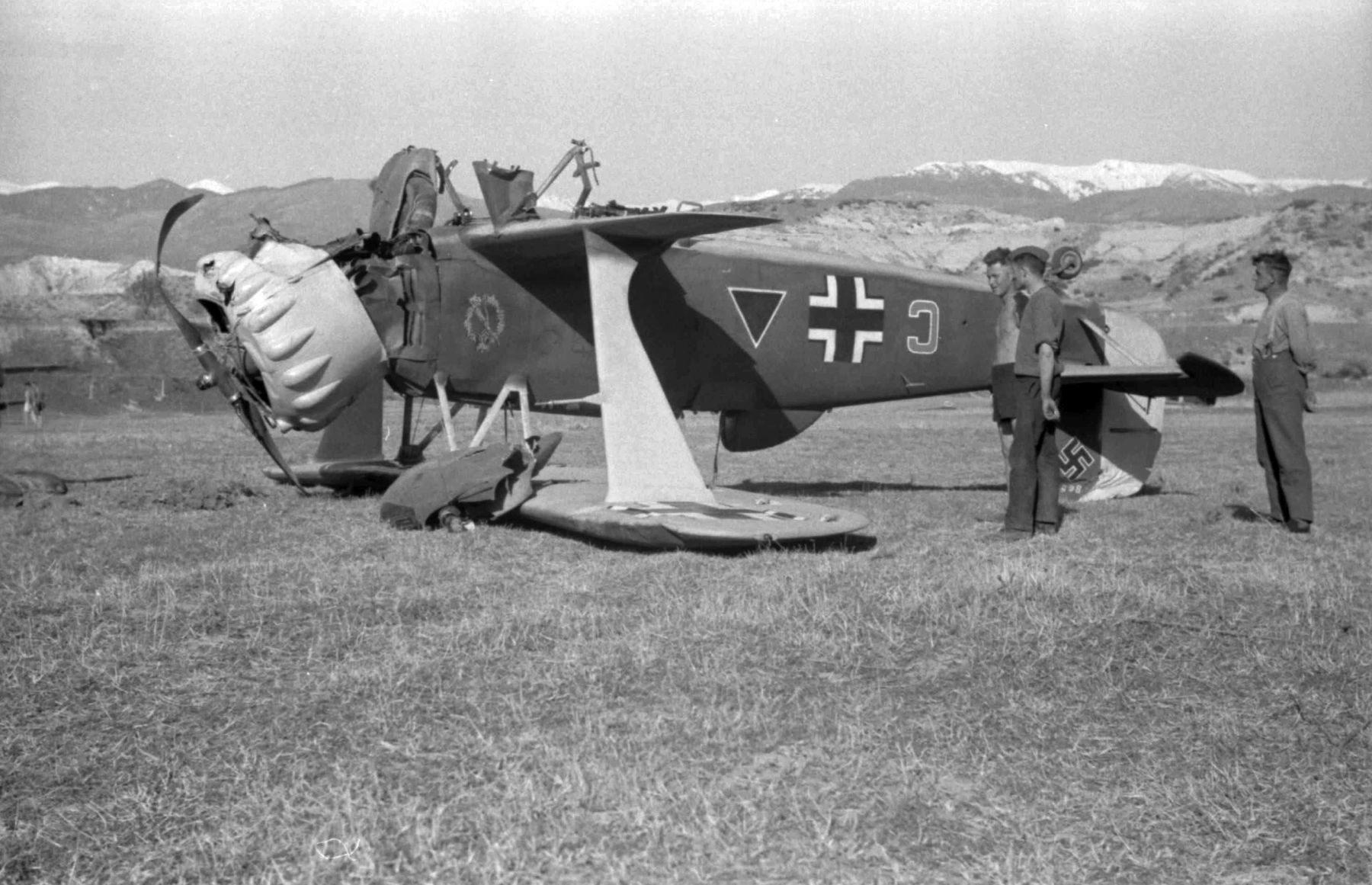 a crashed Henschel Hs-123 10./LG2, Greek/Bulgarian border, April1941
