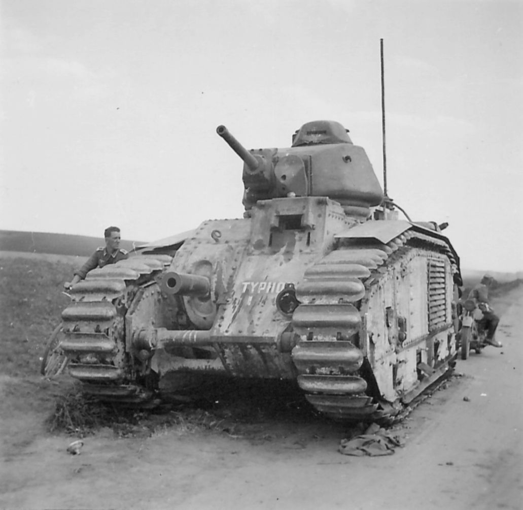 A French heavy tank Char B1-bis no. 270, France, 1940 (1)