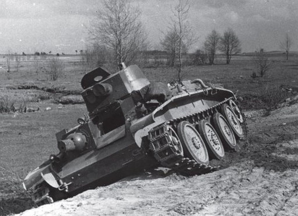 A Polish  cruiser tank  PZInż 10 TP during trials in 1939 (1)